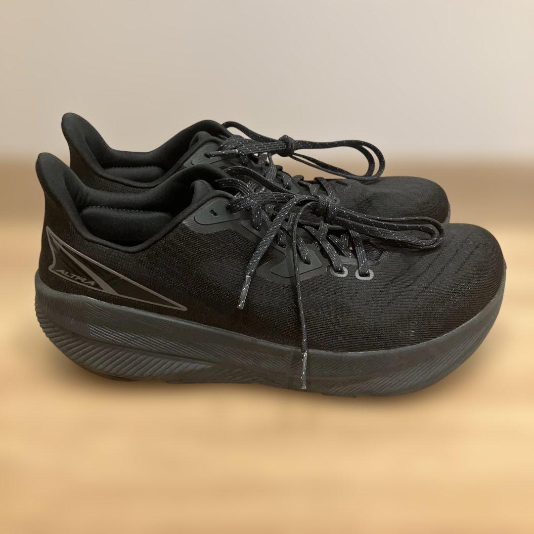 ALTRA EXPERIENCE FLOW アルトラ　エクスペリアンスフロー