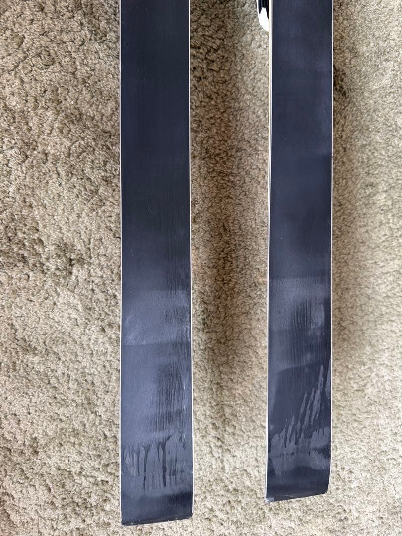 ROSSIGNOL 188cm R30 スキー板