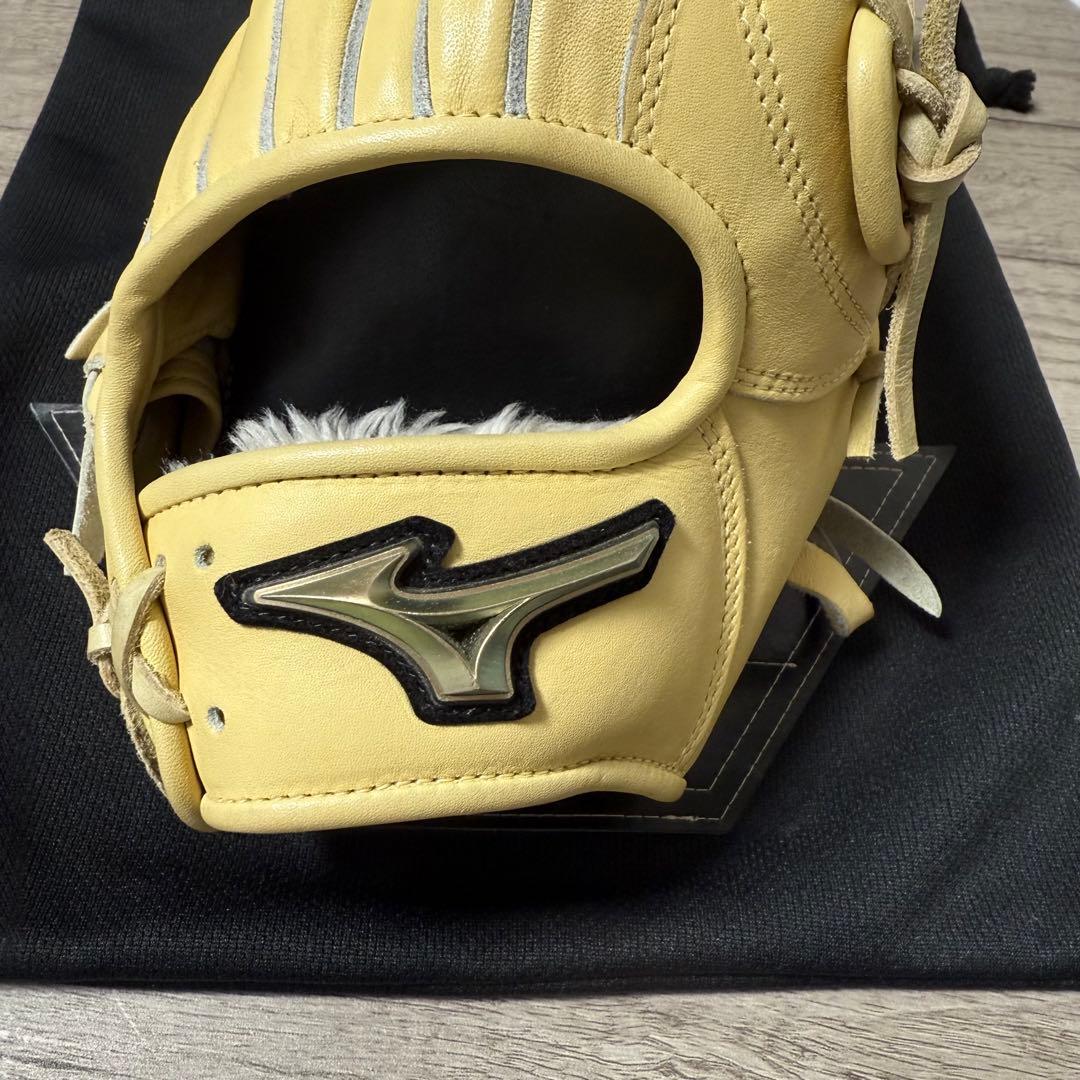 ミズノ グローブ グローバルエリート 軟式用グラブ 外野手用 ベージュ