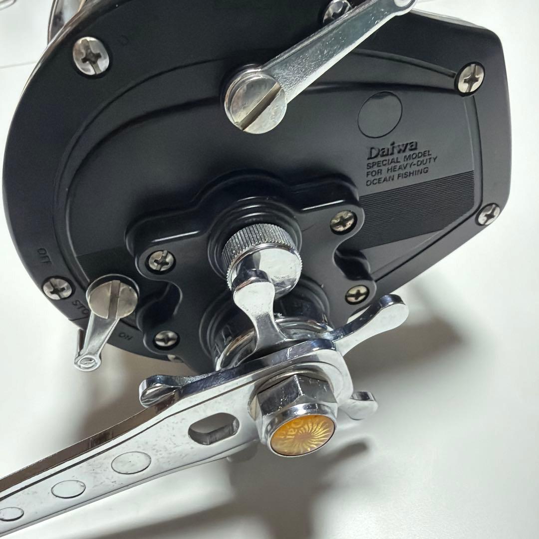 【美品】ダイワ SuperDynamic ST-900 両軸リール