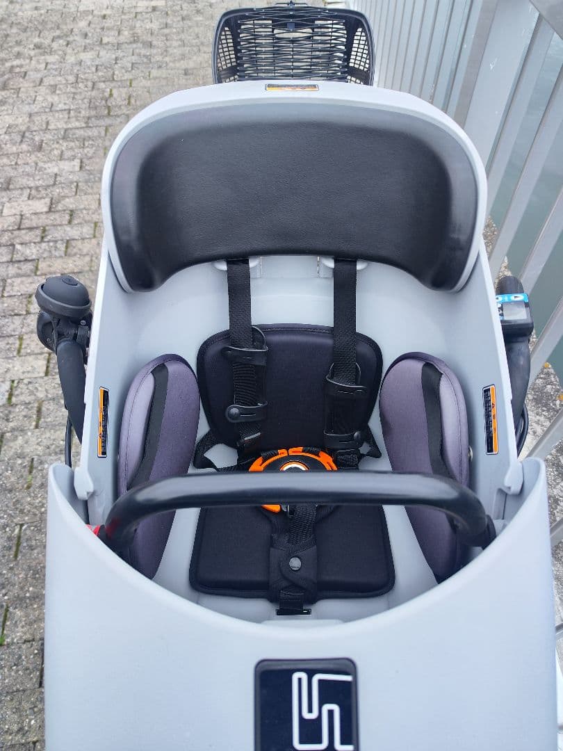ヤマハ 美品 pas kiss mini un 大阪 引取 子供乗せ電動自転車