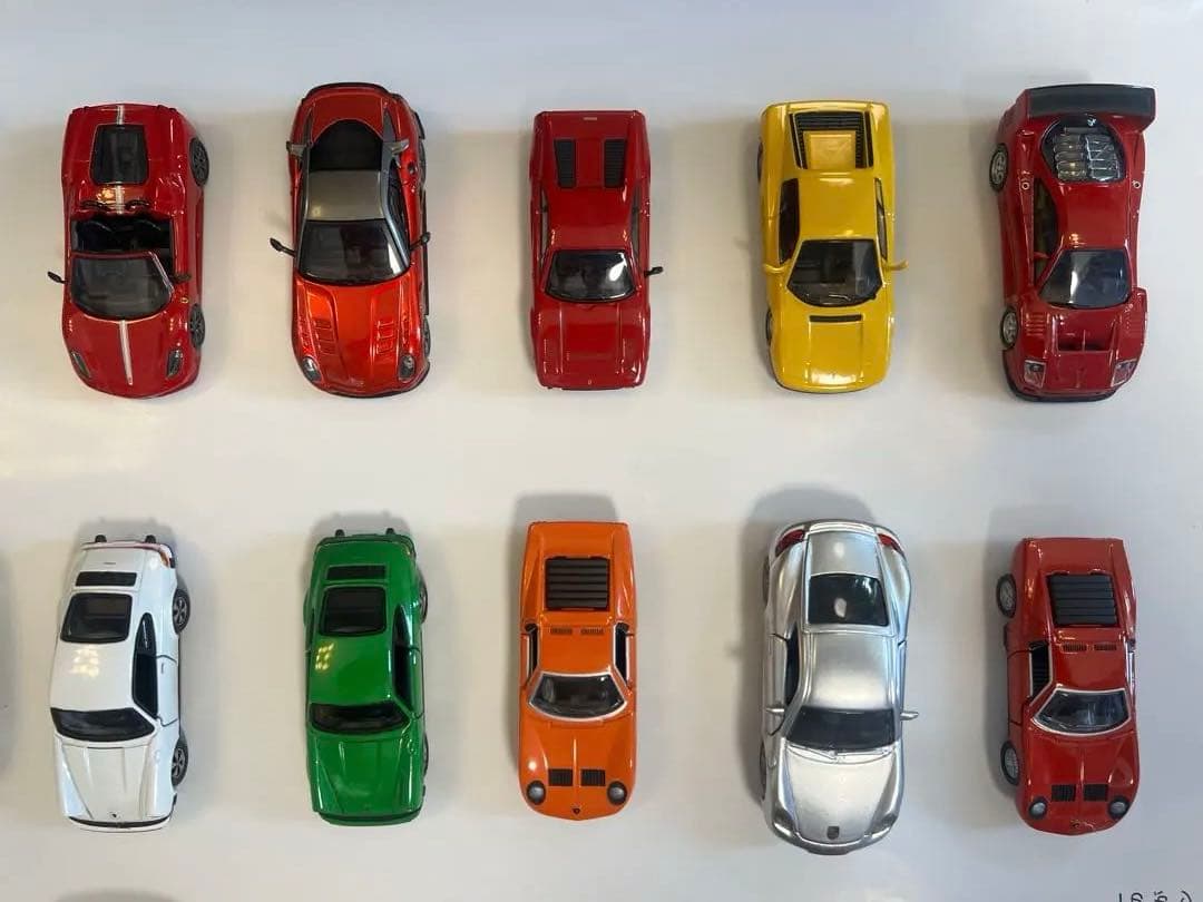 トミカ等、ミニカー 30台　フェラーリ、ランボ、ポルシェ