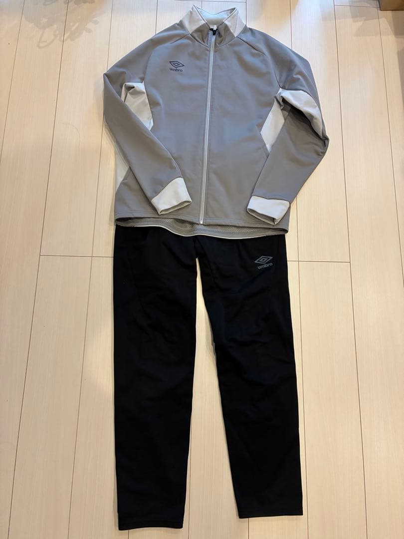 umbro PT サーモシェルジャケット＆パンツセット