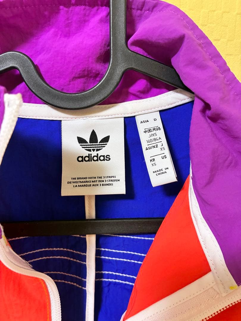80s〜90s ヴィンテージ adidas トラックジャケットナイロンジャケット
