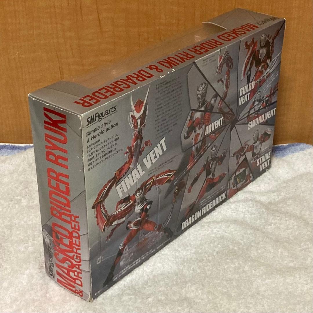 未開封 S.H.フィギュアーツ 仮面ライダー龍騎＆ドラグレッダーセット