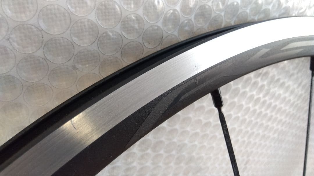 SHIMANO　8−11速用ホイール　ＷＨ−RS300