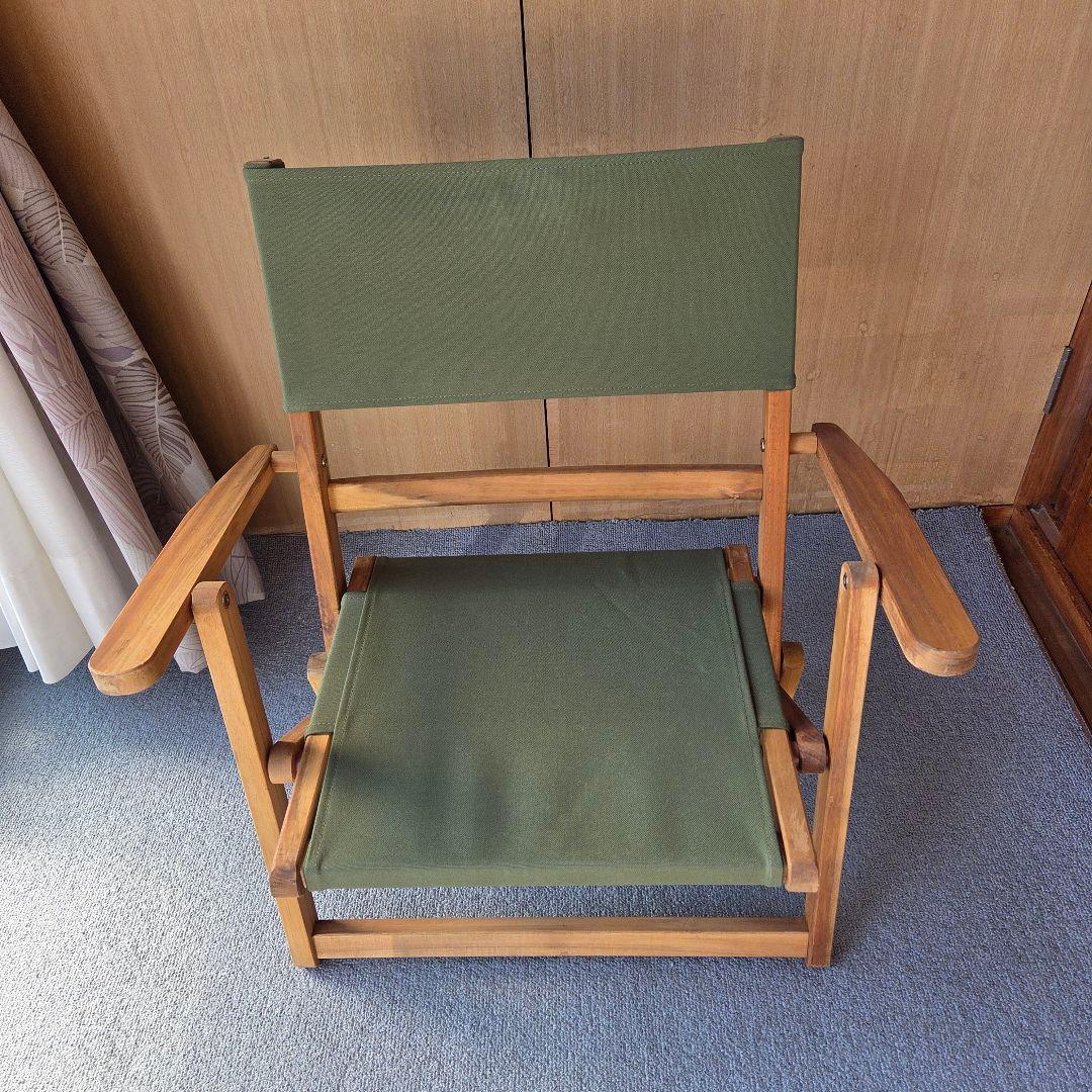 ニトリ木製アウトドアチェア（グリーン、ブラウン、ネイビー）2990円