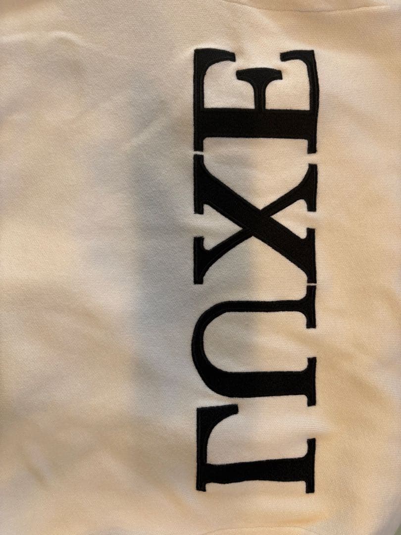 ホワイトセーター LUXEAKMPLUS サイズXL