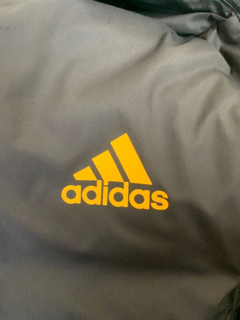 adidas TIRO ベンチコート ブラック×ソーラーゴールド 【美品】
