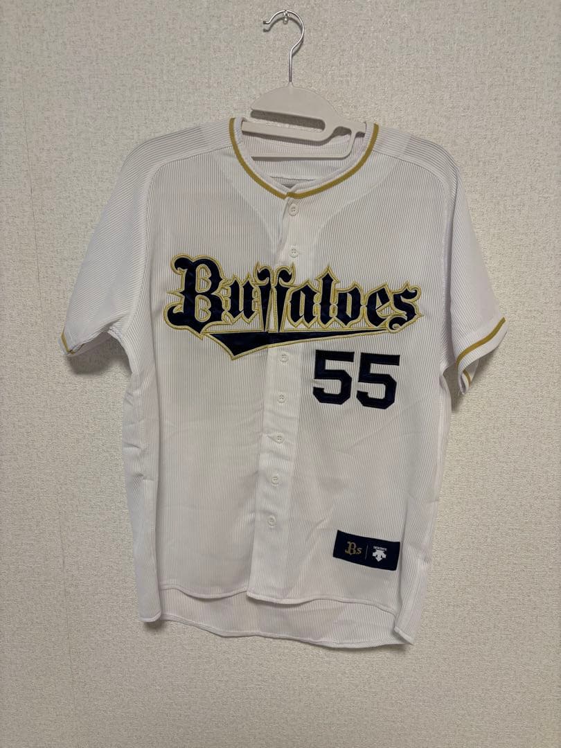 オリックスバファローズ　T-岡田　ハイクオリティユニフォーム Mサイズ