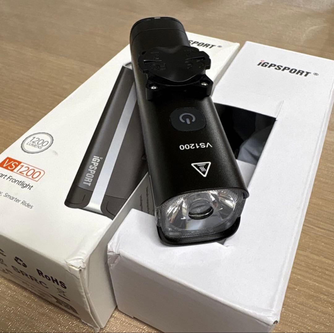iGPSPORT VS1200 スマートフロントライト 1200ルーメン