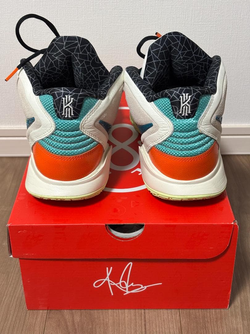 28cm NIKE KYRIE8 INFINITY バスケットボールシューズ