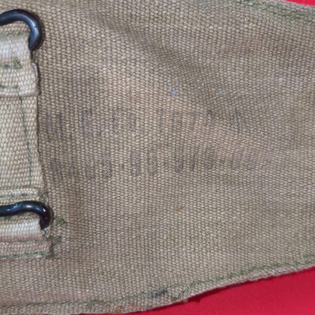 イギリス軍P58専用ポーチとキャンティーンセット（ガスマスク対応キャップ付き）