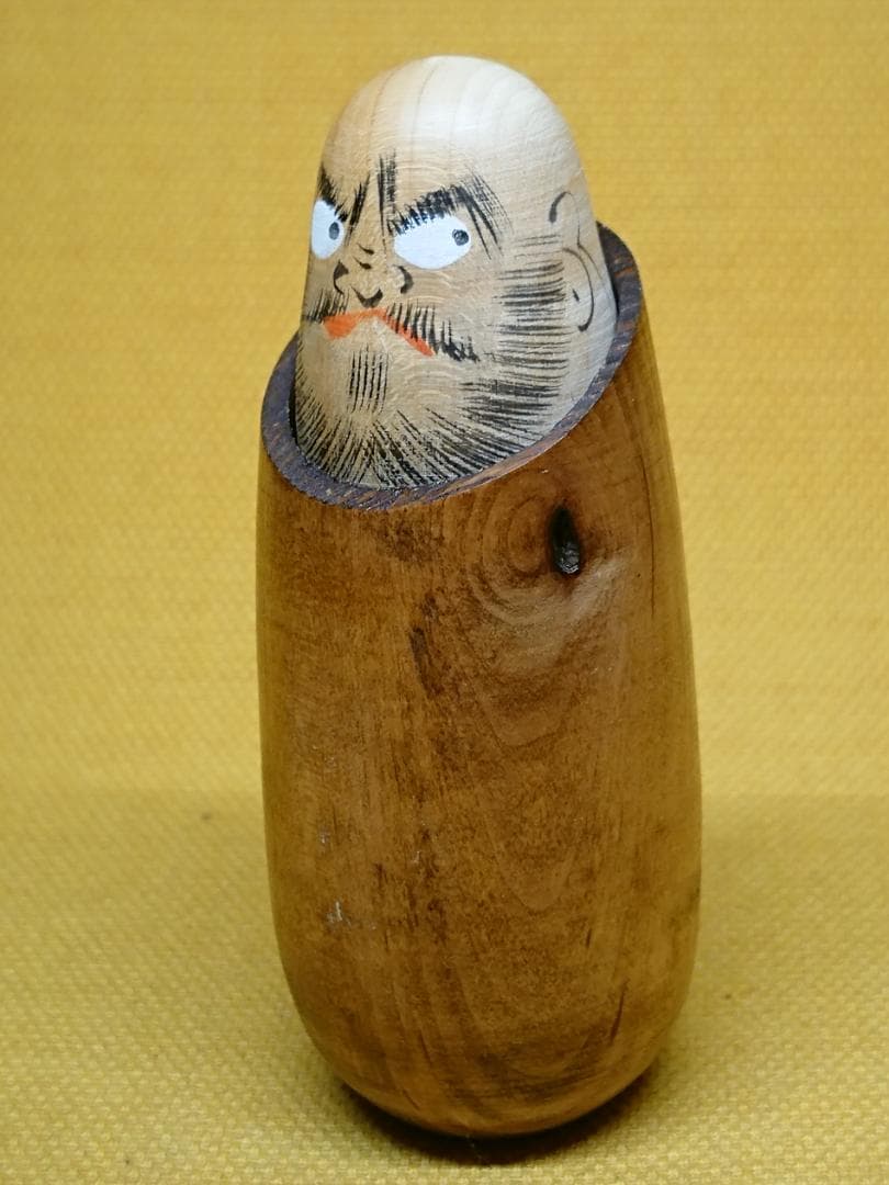 人形　だるま　達磨　木製　オブジェ　置物　インテリア　工芸品　美術品　A1001