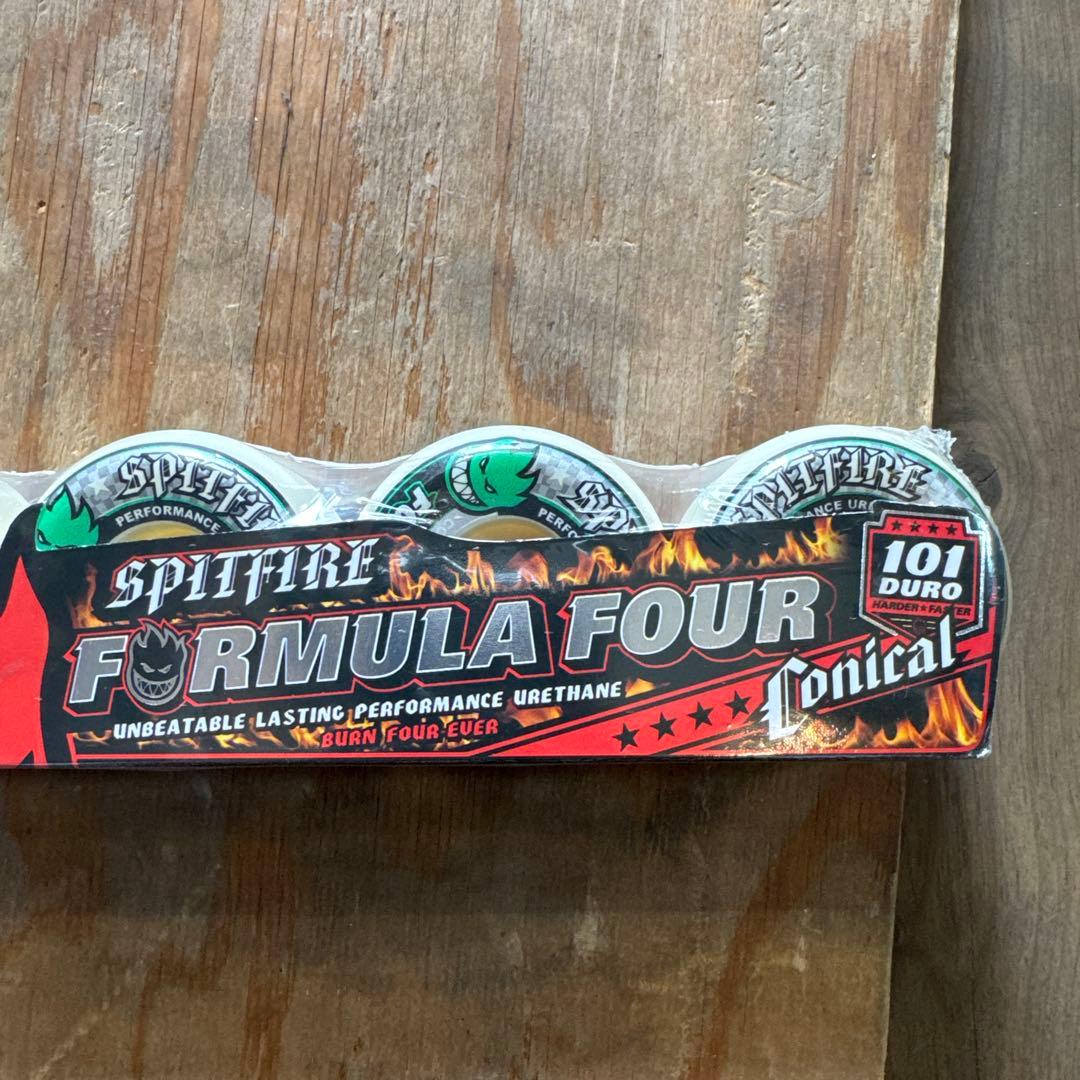 Spitfire フォーマル4コニカル52mm101a 定価¥9,680