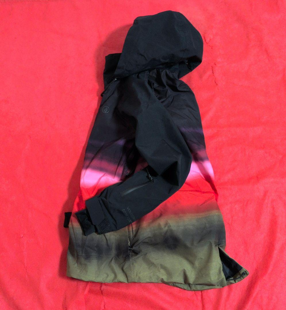 【美品】VOLCOM／ボルコム✦GORE-TEX ✦スノボジャケット／Ｓ