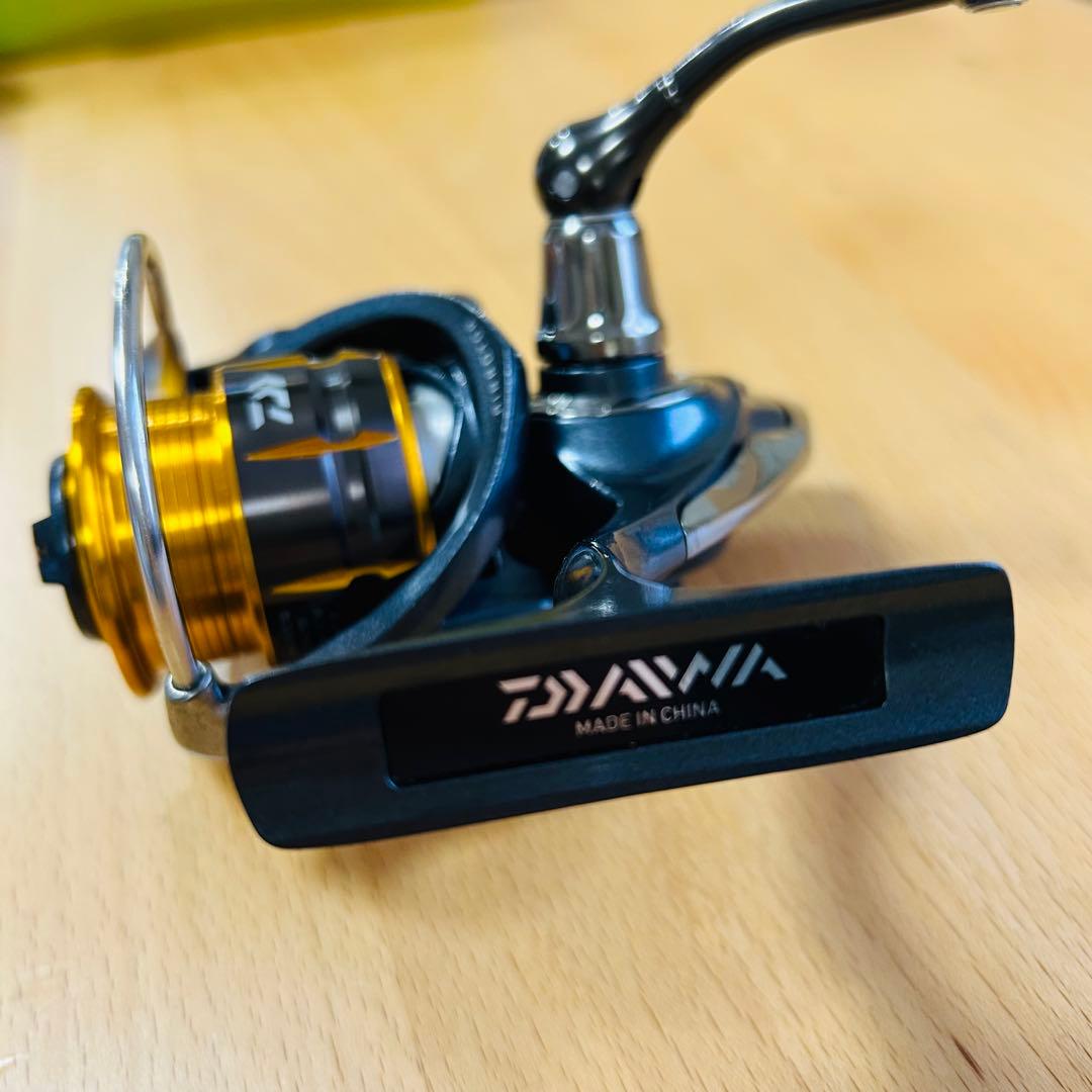 最終値下げ！Daiwa フリームス　ダイワ フィッシングリール