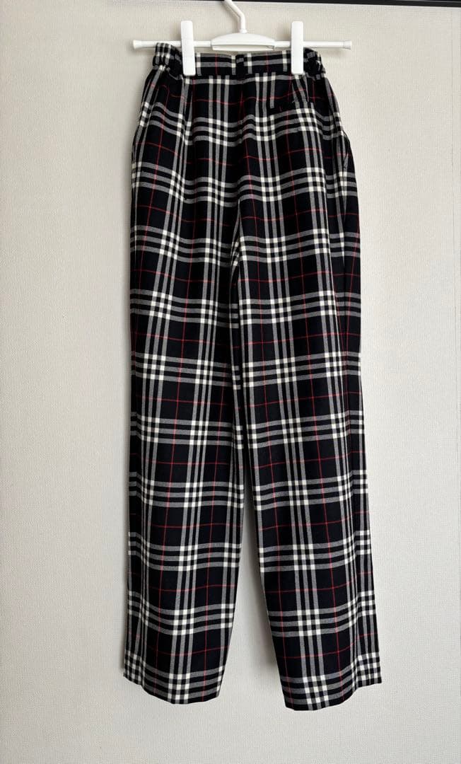 Burberry バーバリー レディースゴルフウエア ズボン 秋冬用　わけあり