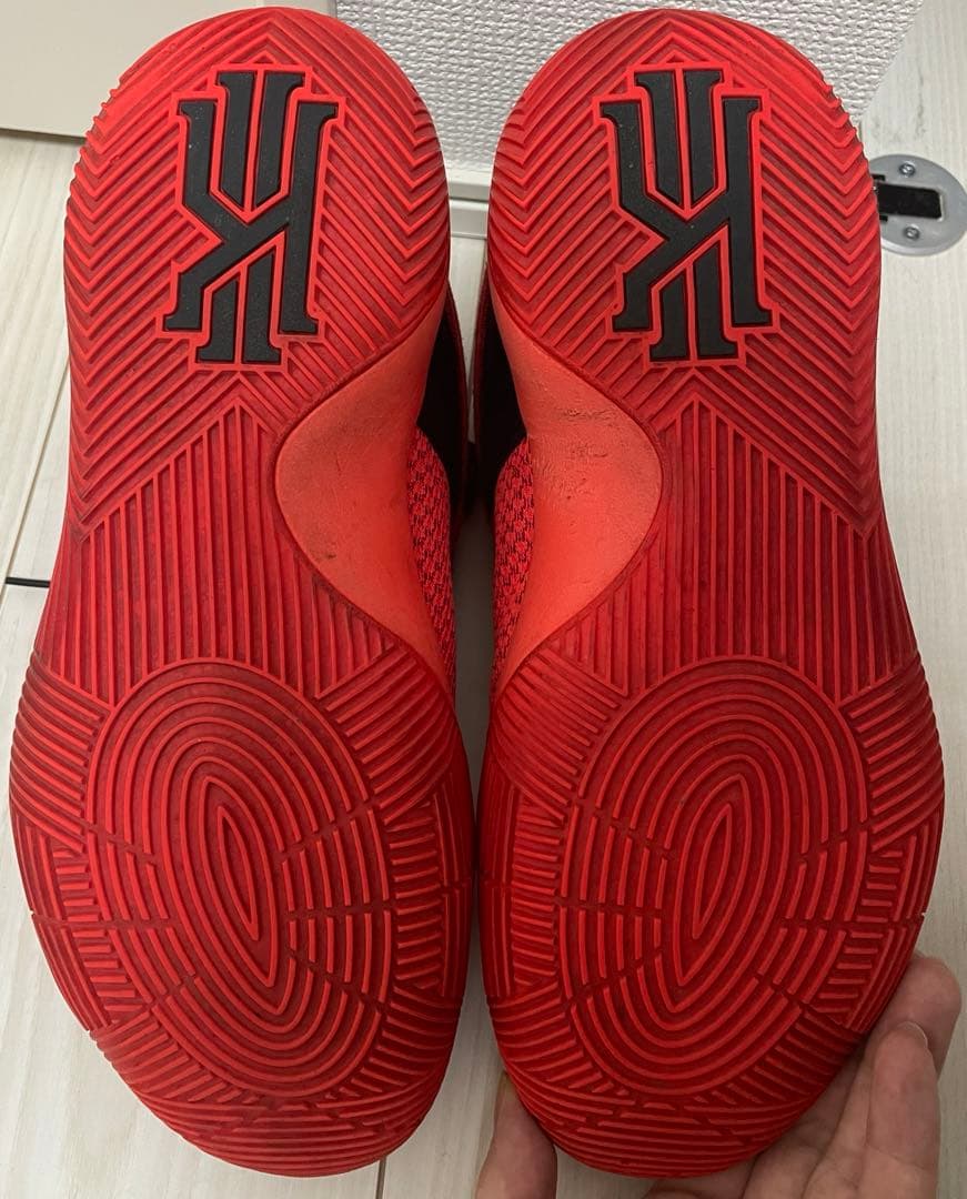 【希少】NIKE KYRIE2 28.5cm