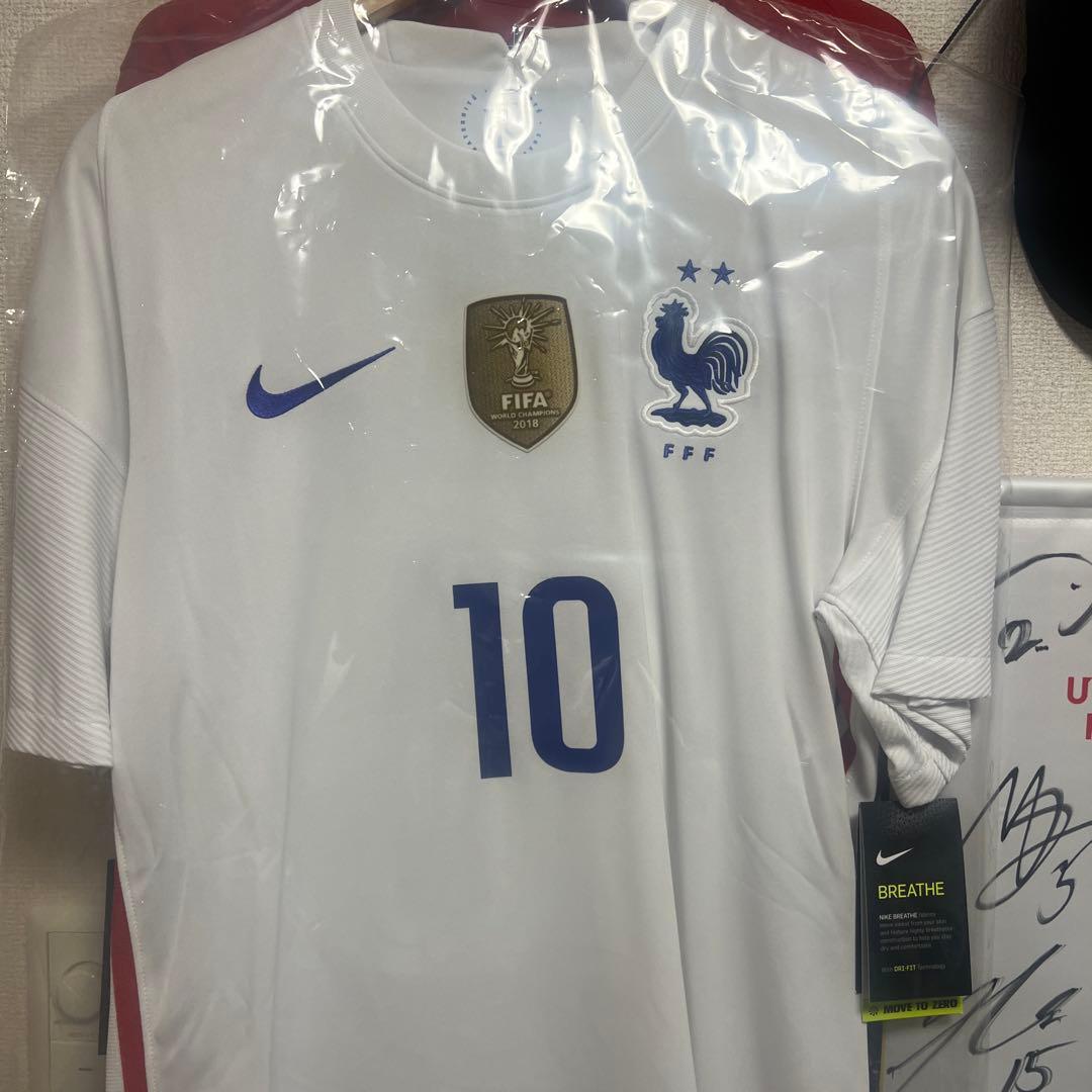 フランス　代表　ユニフォーム　エムバペ　タグ付　US M サイズ　パッチ付