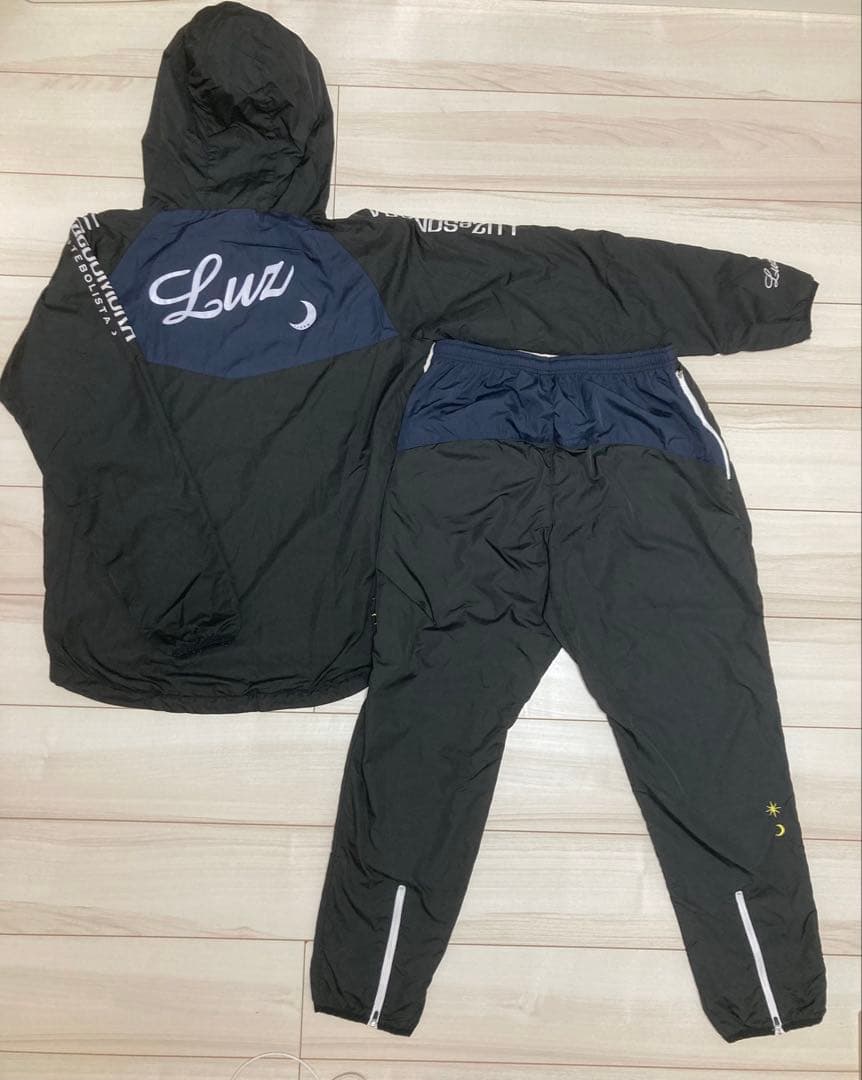 ルースイソンブラ セットアップ　黒×ネイビー　L