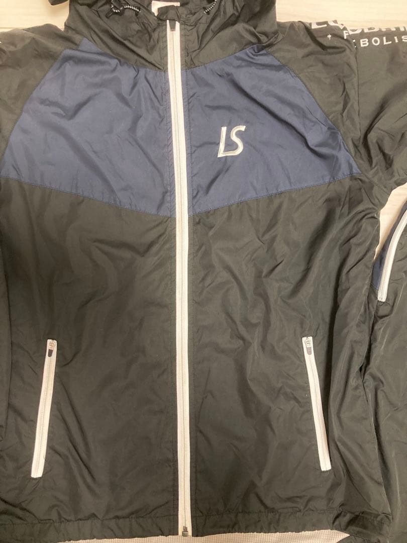 ルースイソンブラ セットアップ　黒×ネイビー　L
