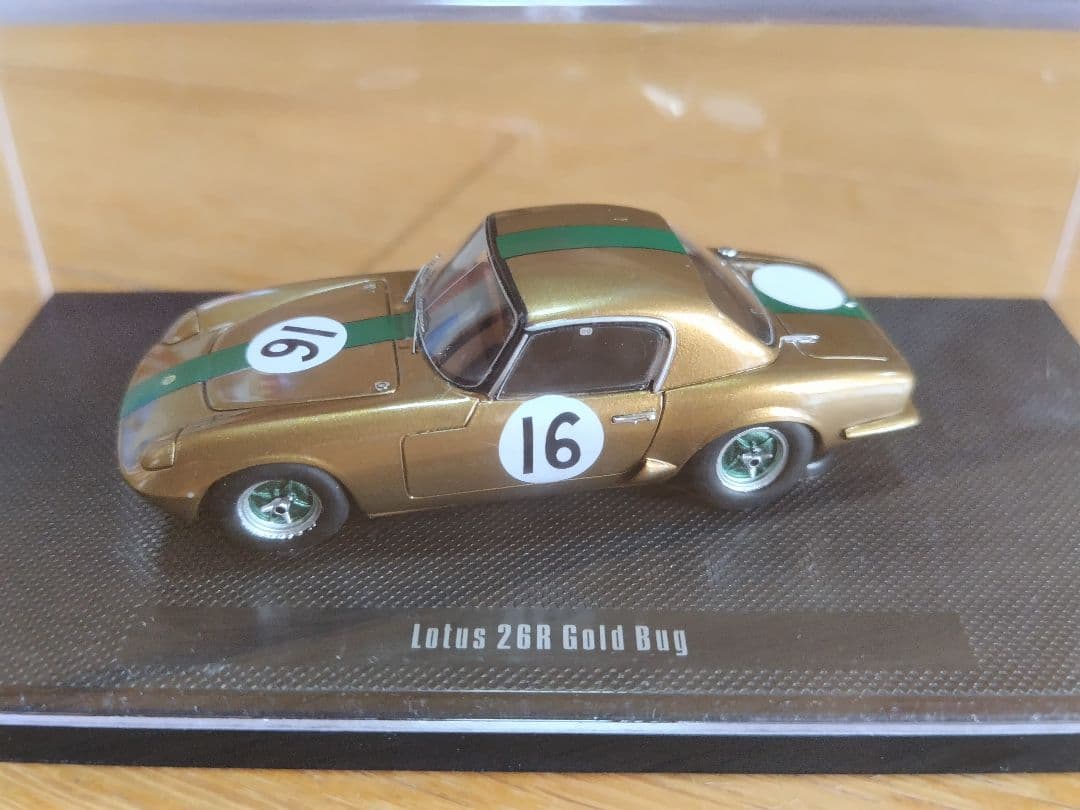 EBBRO「LOTUS 26R Gold bug」