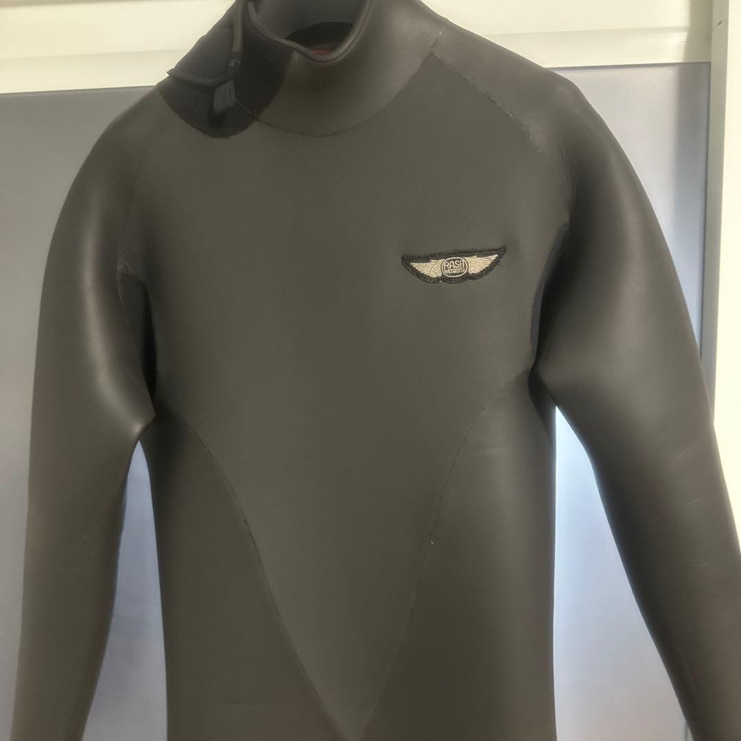 ラッシュ　セミドライウェットスーツ　スキン