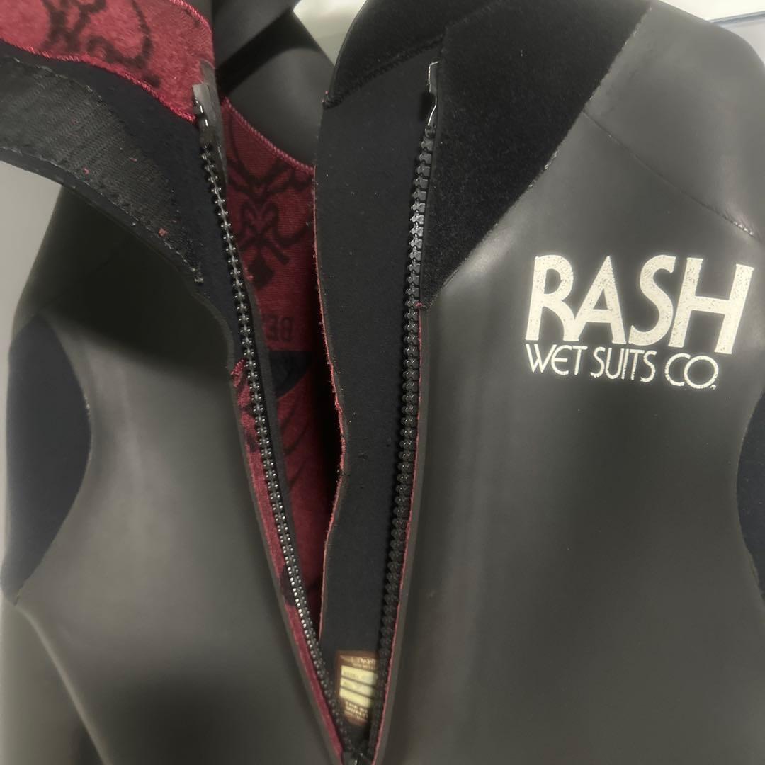 ラッシュ　セミドライウェットスーツ　スキン