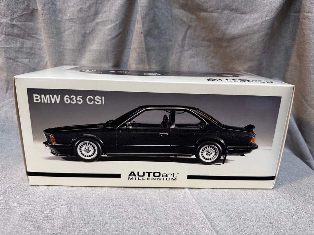 ミニカー AUTOart  635 CSI 1/18 1:18