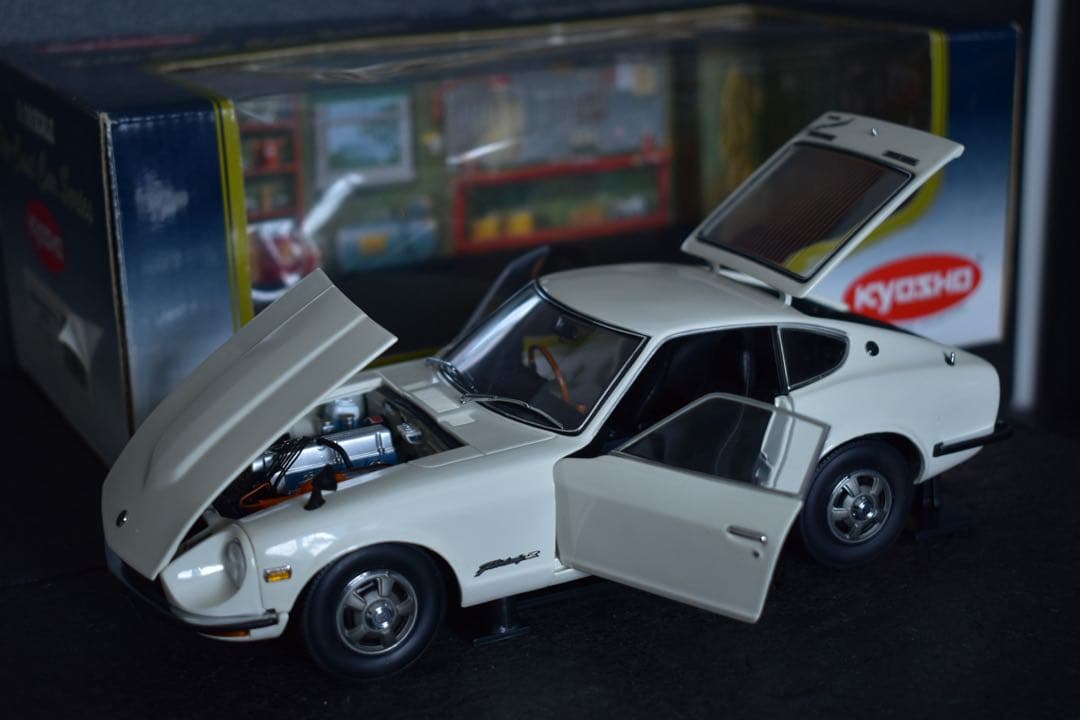 1/18 京商 日産 フェアレディ 240ZL L24 フルディティール