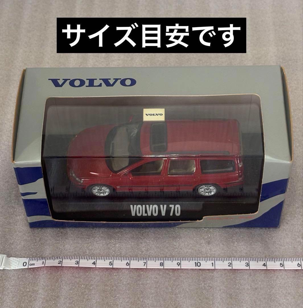 ✨新品✨レア✨VOLVO V70赤/レッド　ワゴン