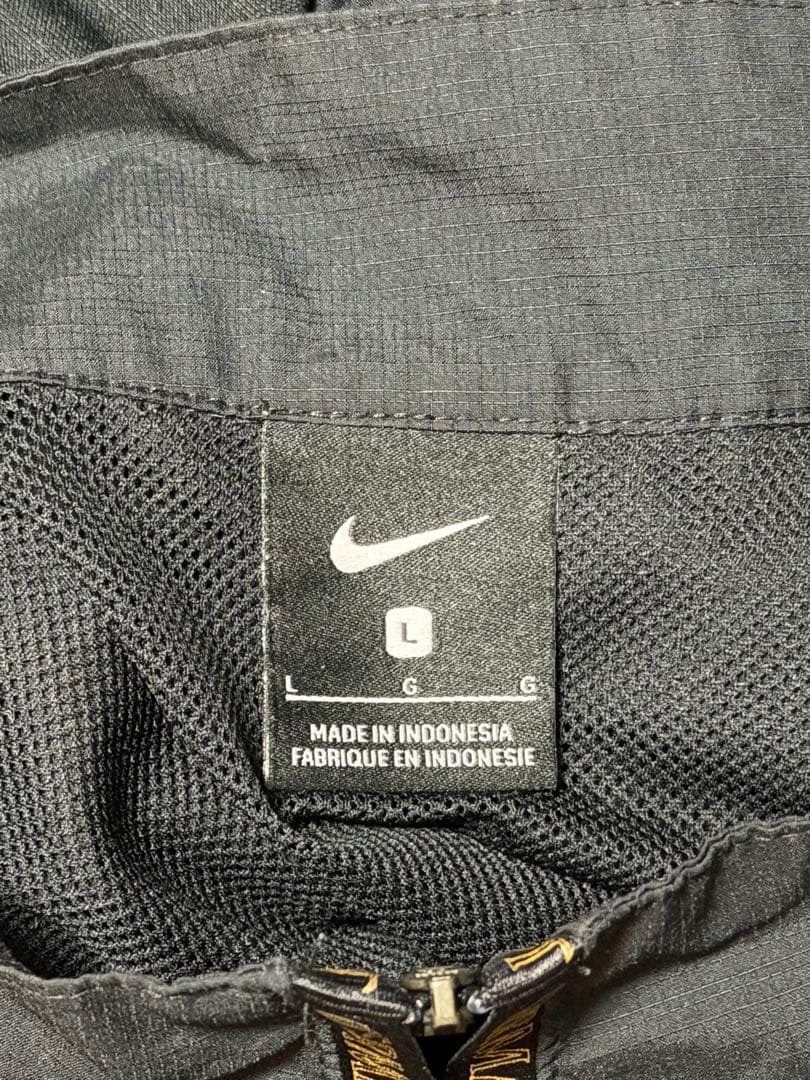 Nike パリ・サンジェルマン 50周年記念ナイロンジャケット