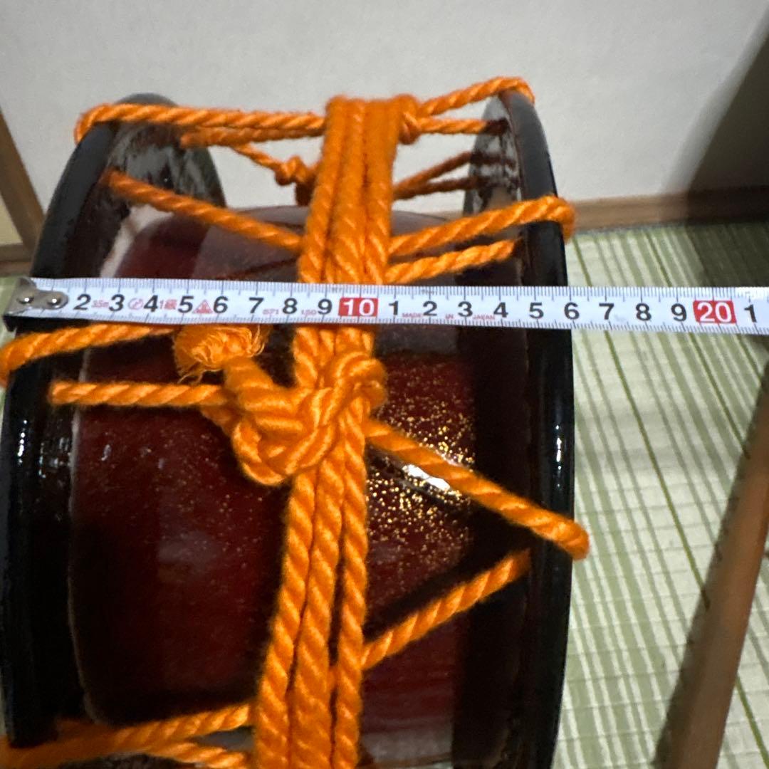 締め太鼓　締太鼓　太鼓　和太鼓　ドラム　和楽器　工芸品　34cm 台付　バチ