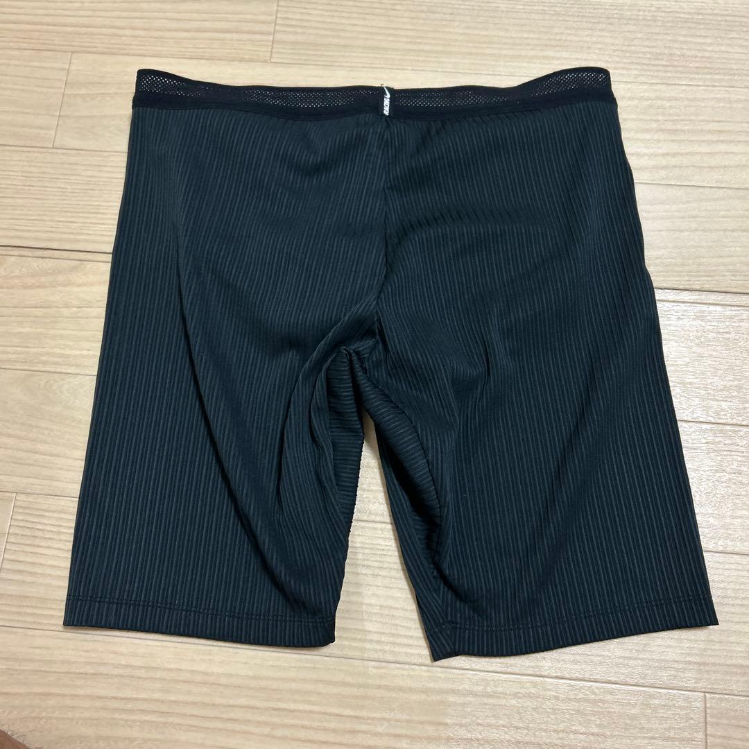 《新品未使用》ナイキ エアロスイフト ハーフタイツ ブラック XLサイズ