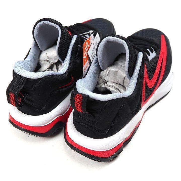 新品 NIKE ナイキ ヤニス イモータリティ 3 EP シューズ 28.5cm
