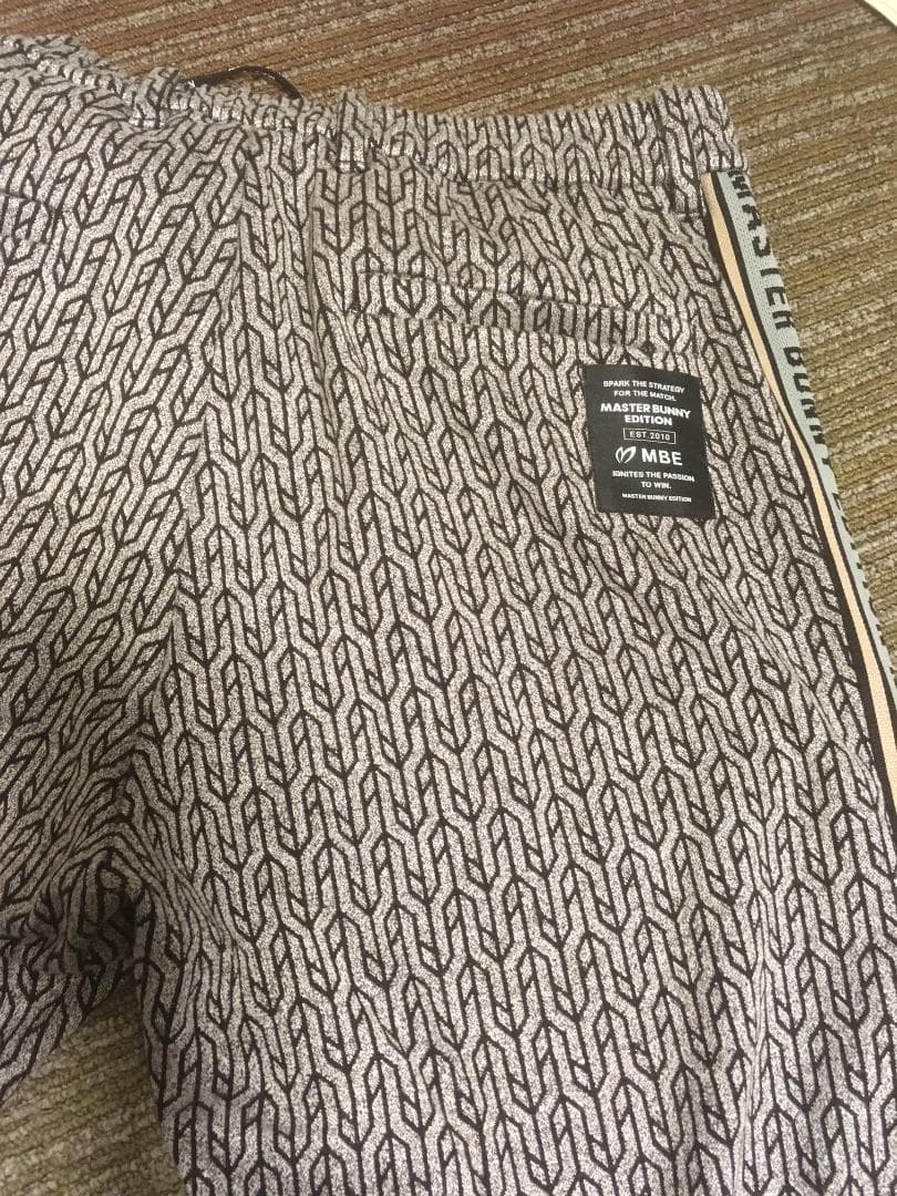 ■送料無料■マスターバニー サイドライン パンツ サイズ６　XL　美品！
