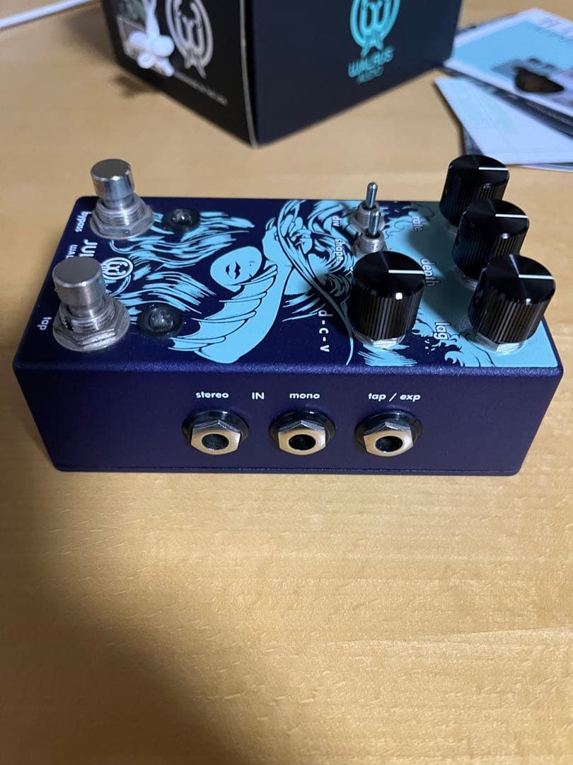 ギター Walrus Audio Julianna