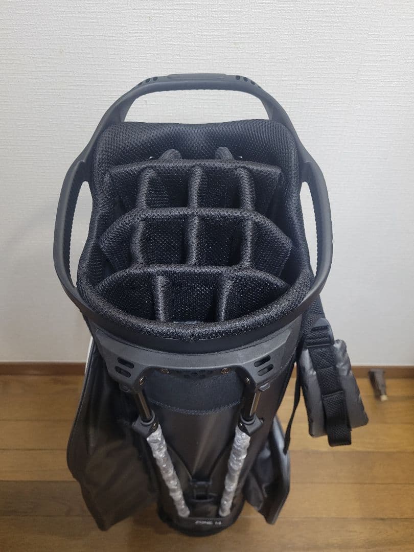 新品同様 BENNINGTON ベニントン スタンドバック ダークグレーホワイト
