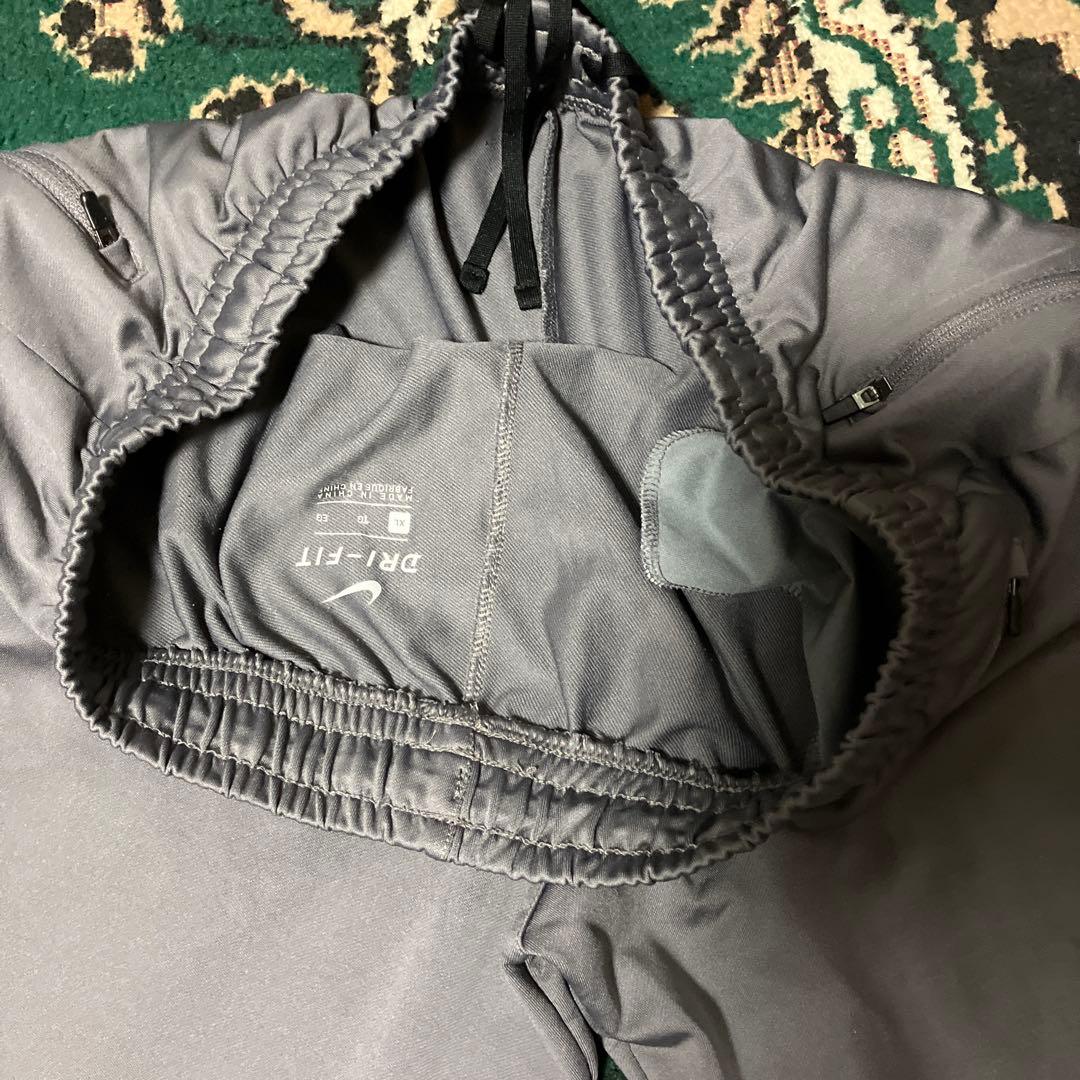 NIKE ナイキ　XL ジャージ　パンツ グレー　スウォッシュ　ストレッチ