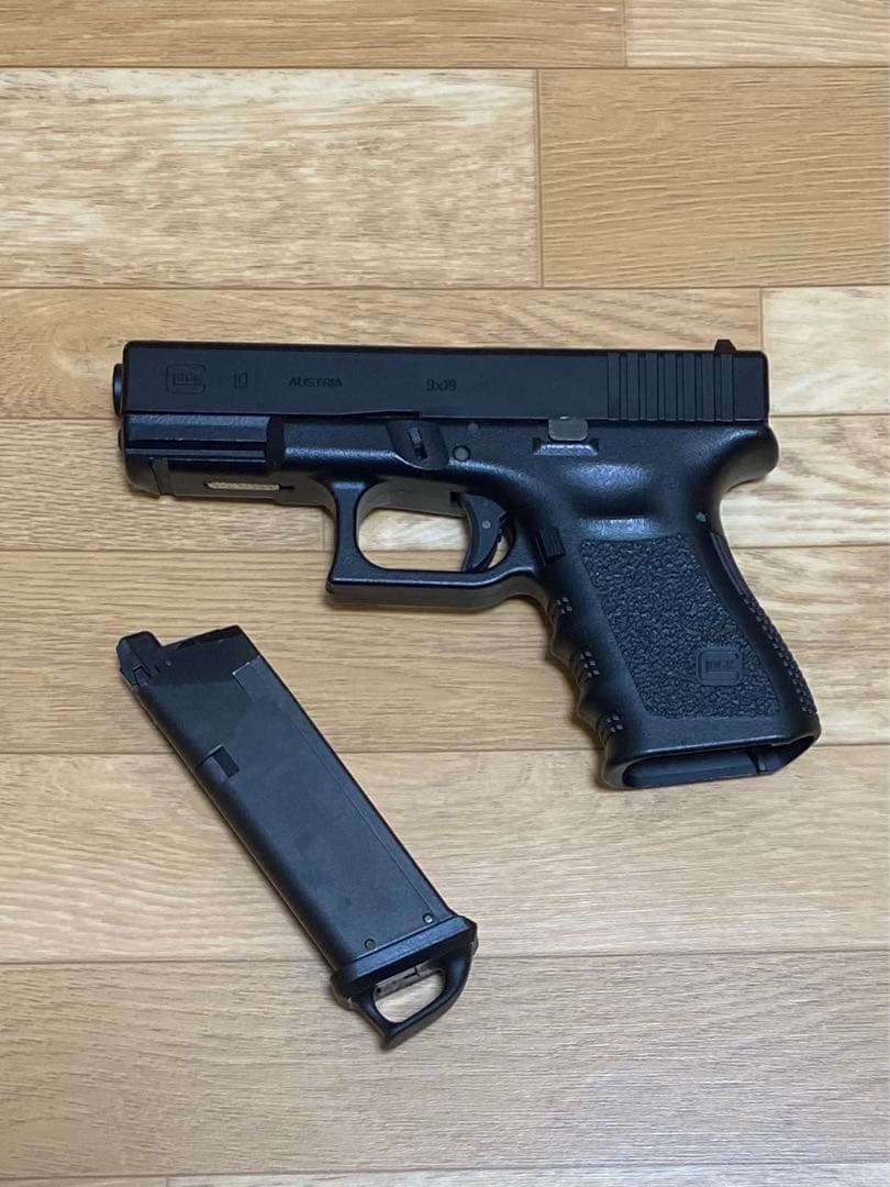 東京マルイ グロック GLOCK 19 GBB★新品マガジンバンパー他オマケ付き