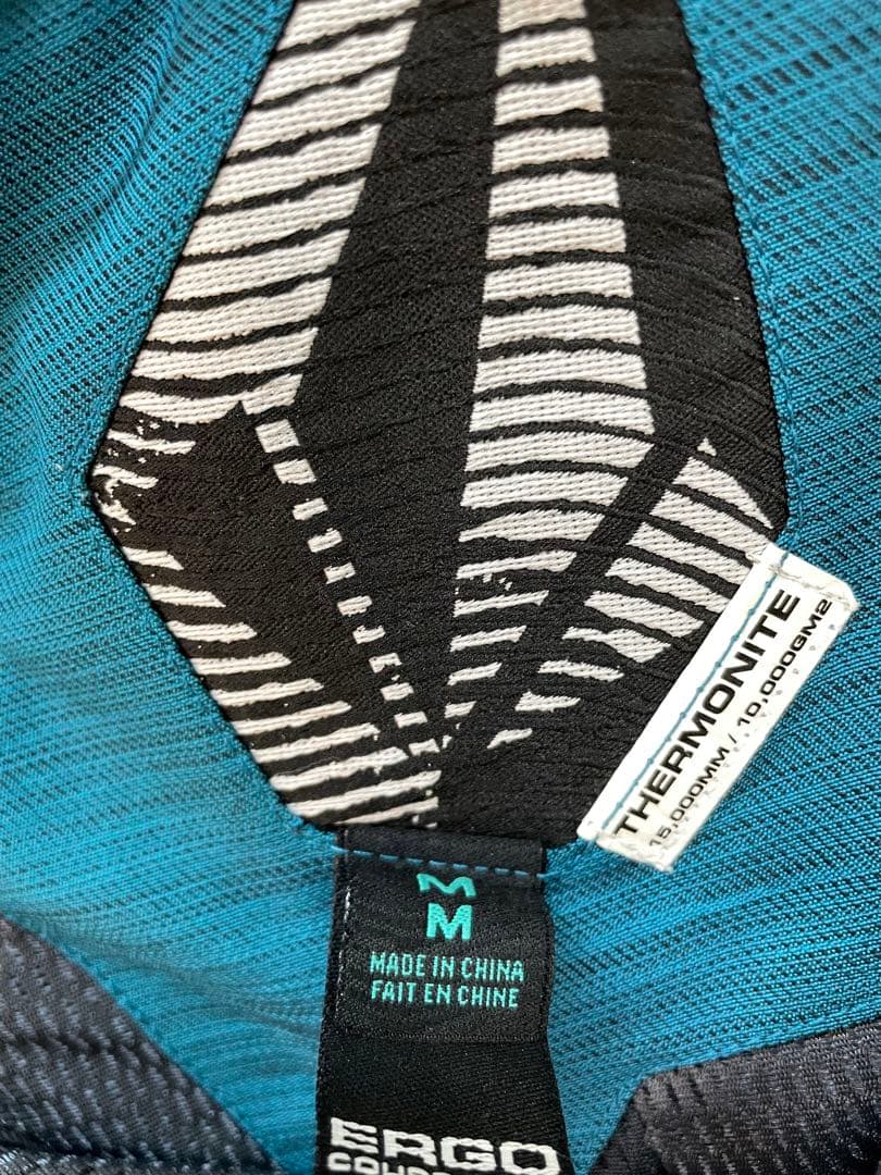 ★美品　volcom ボルコム　カーゴパンツ　メンズM TDS