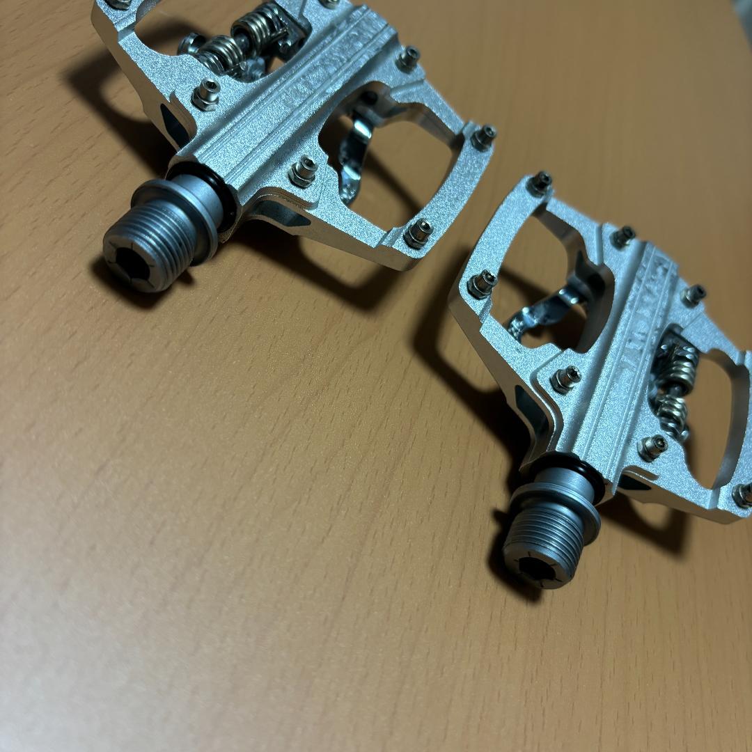 KCNC　KPED09 SPDクリート対応 ビンディングペダル シルバー