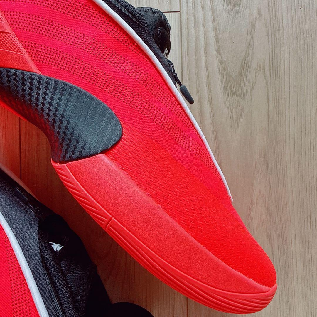 adidas D.O.N. ISSUE 7 28.5cm 新品 バッシュ　箱付き