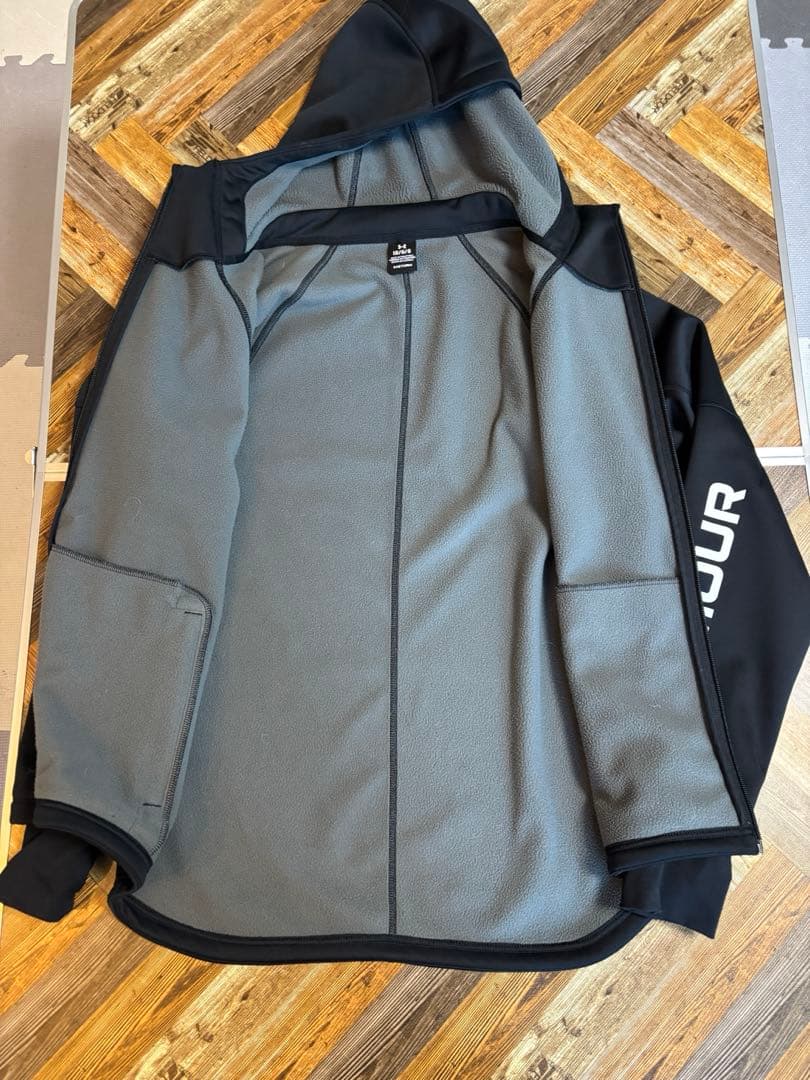アンダーアーマー UNDERARMOR ウィンターニット 3レイヤージャケットL