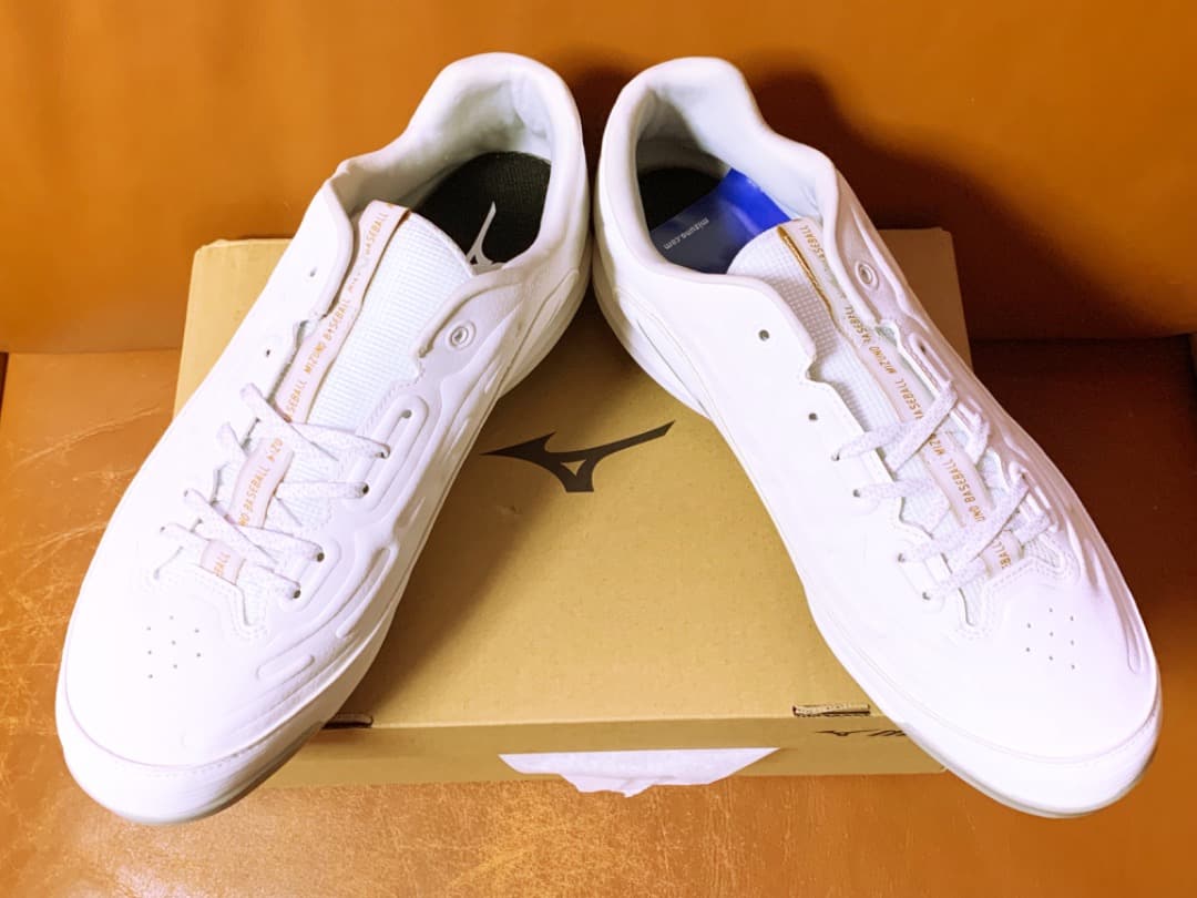 新品2026年アメリカ限定★Mizuno野球Ambition 3 Low30cm
