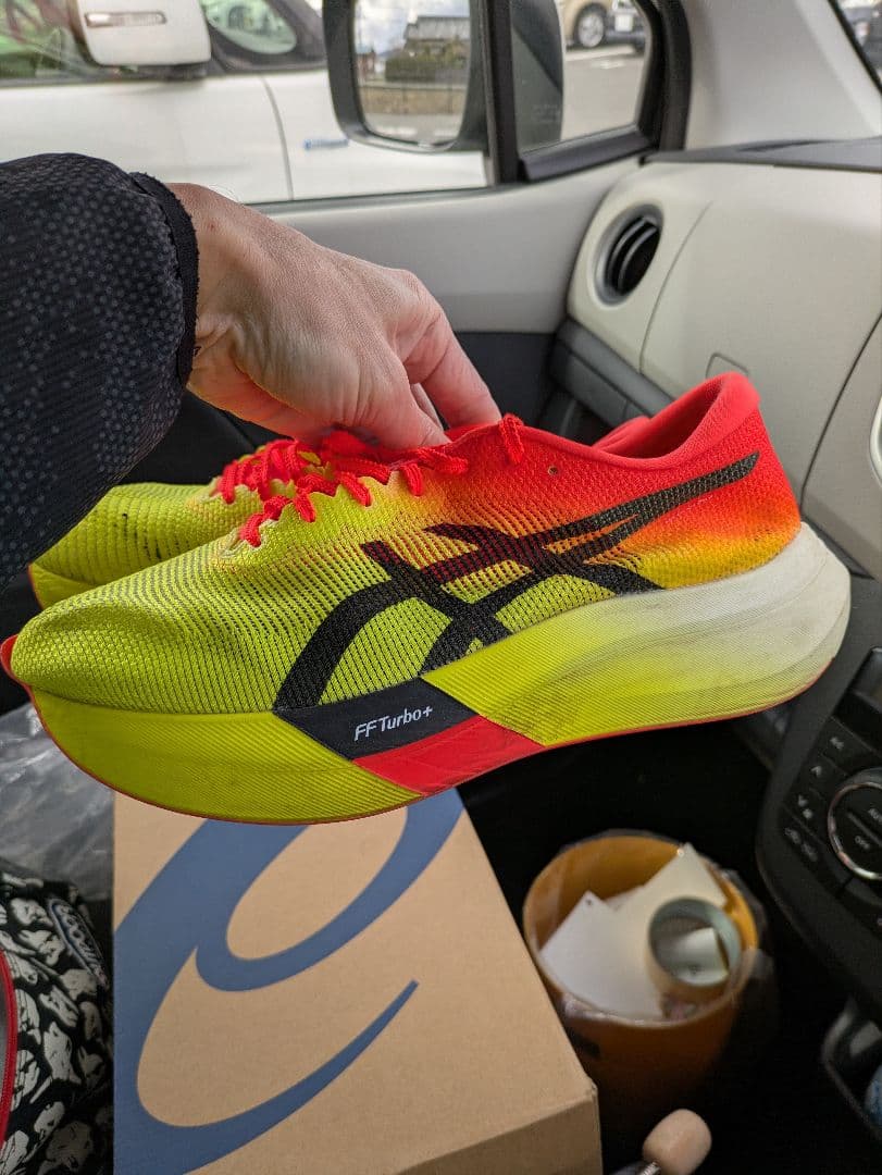 ASICS メタスピードスカイパリ27.0
