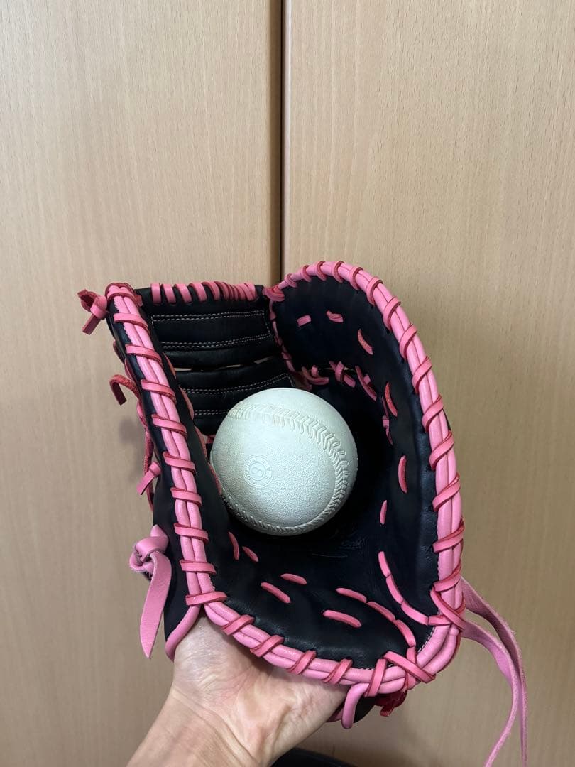 ミズノグローバルエリート軟式グローブ ブラック/ピンク 収納袋付き