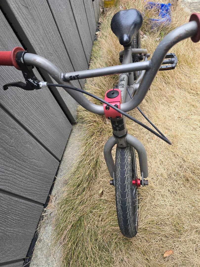 FIT ミスフィット 14インチ BMX 中古 引き取り限定