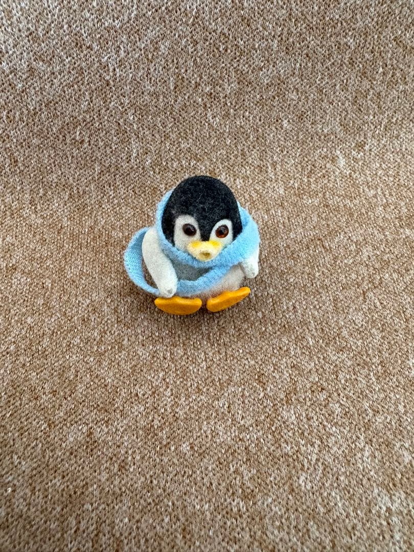 シルバニアファミリー ペンギンの赤ちゃん セット（哺乳瓶・おしゃぶり付き） レア